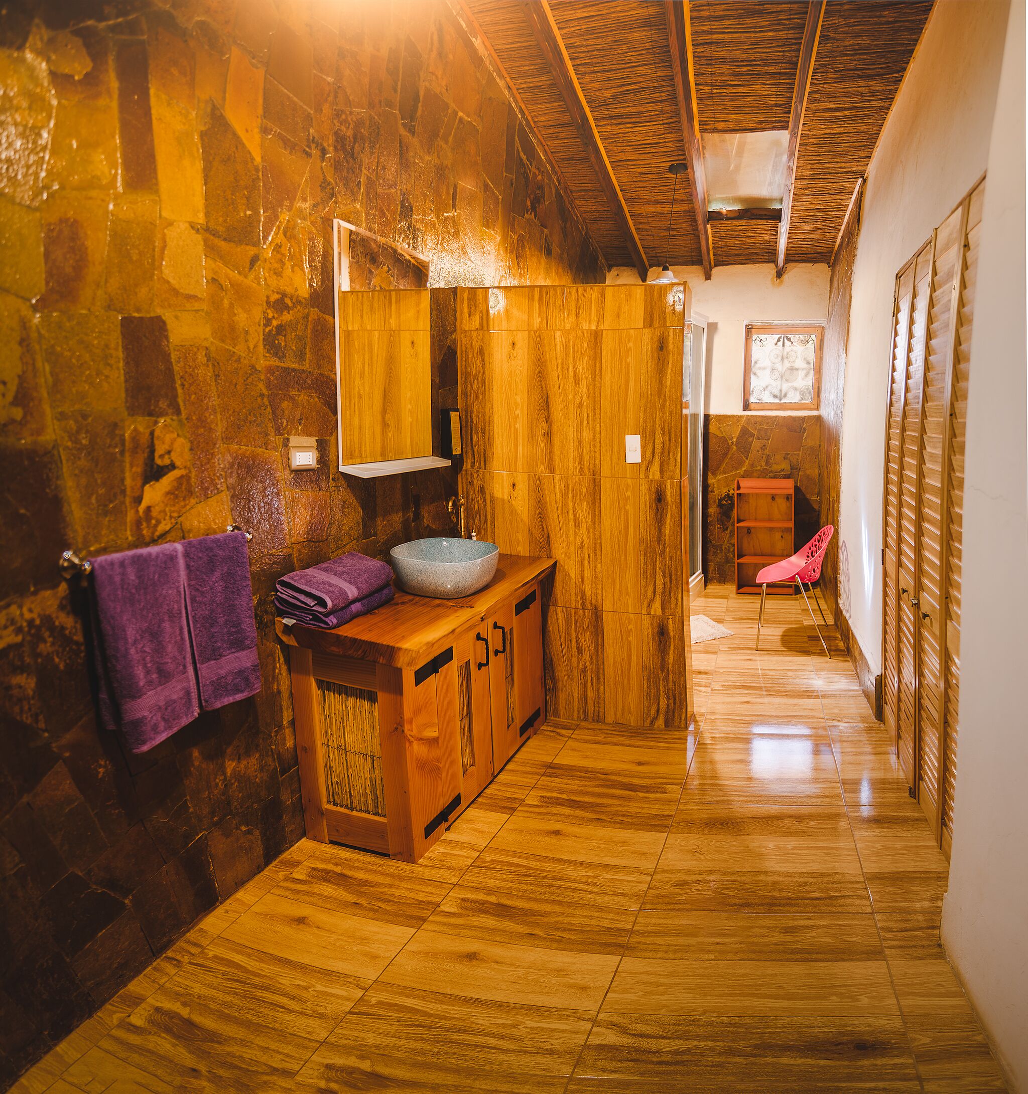 ห้องซูพีเรียสำหรับสี่ท่าน | ห้องน้ำ | ผ้าเช็ดตัว