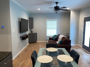 Interior - Home Sweet Home - A luxurious escape (Monroe)