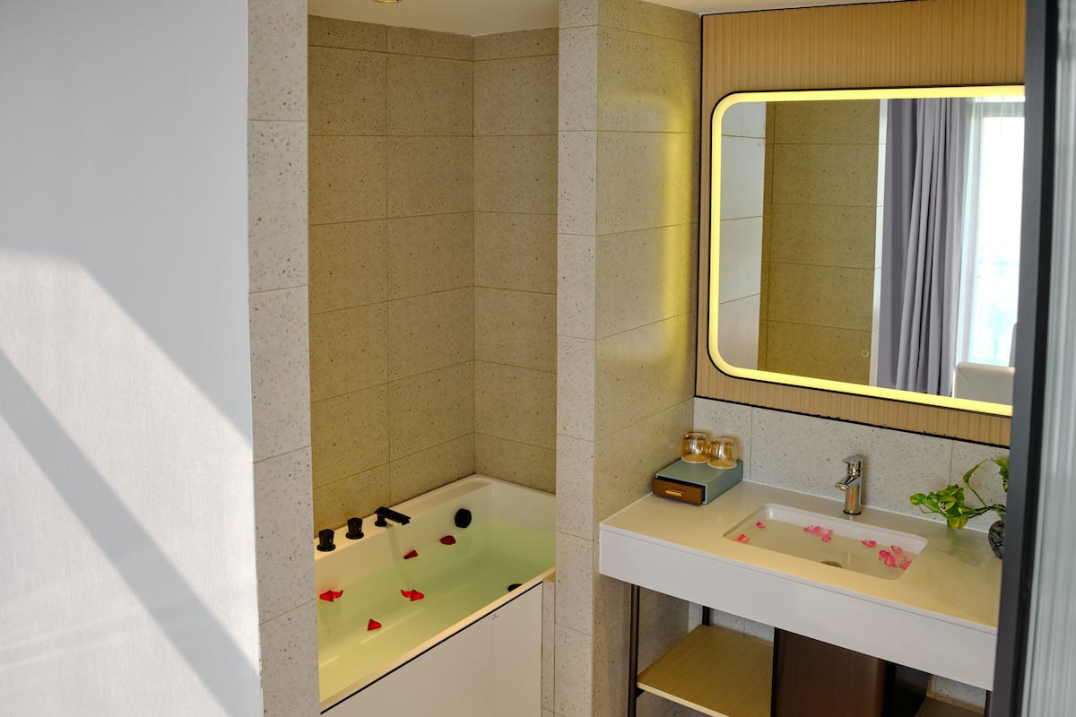 Executive kamer | 1 slaapkamer, luxe beddengoed, donsdekens, Tempur Pedic-bedden