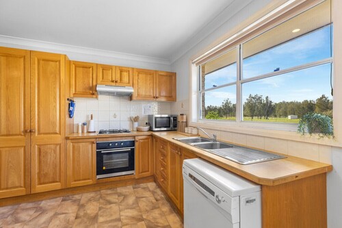 Madigan Cottages | The Homestead