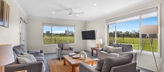 Madigan Cottages | The Homestead