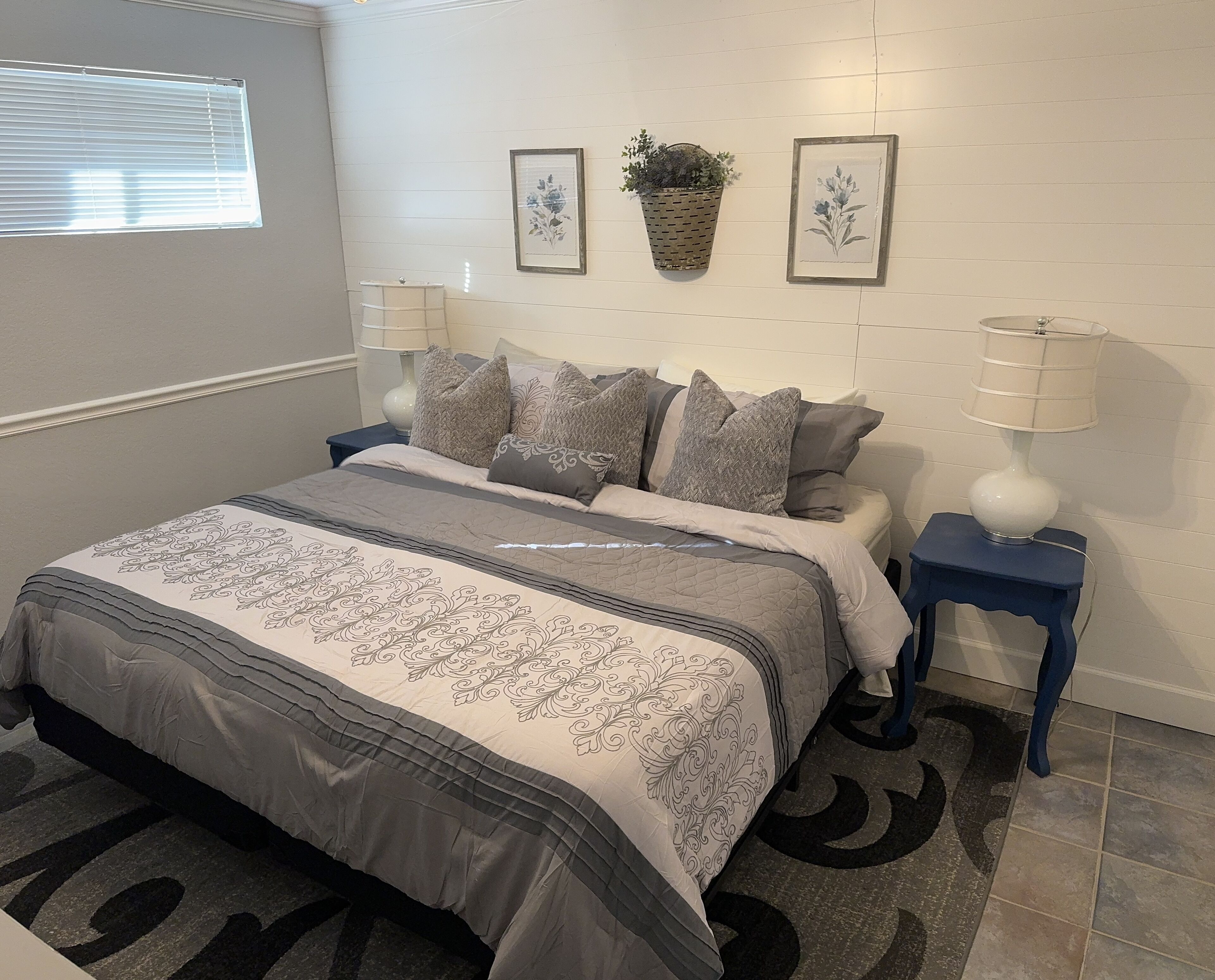 1 bedroom, iron/ironing board, WiFi (free), bed sheets