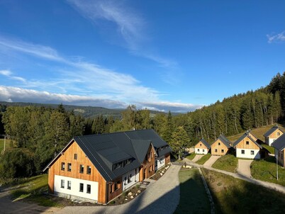 13ka Sunny Lodge by Interhome
