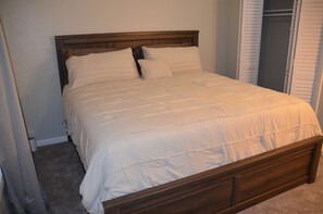 2 soverom, strykejern/-brett, wi-fi og sengetøy