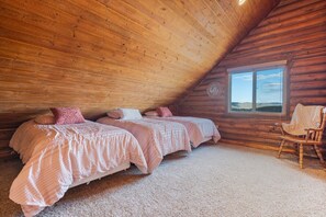 3 عدّة غرف نوم ومكواة/لوح كي وسرير سفر وواي فاي مجانًا