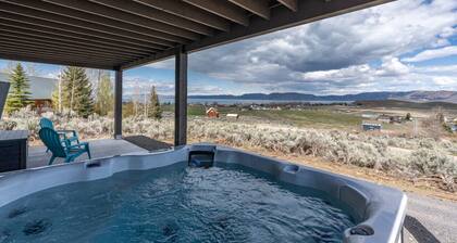 Brand New! Views! Sleeps 28!