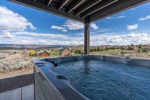 Bañera de hidromasaje exterior