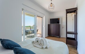 4 slaapkamers, een kluis op de kamer, reisbedje, gratis wifi