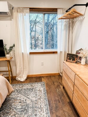 1 多间卧室、免费 WiFi、床单