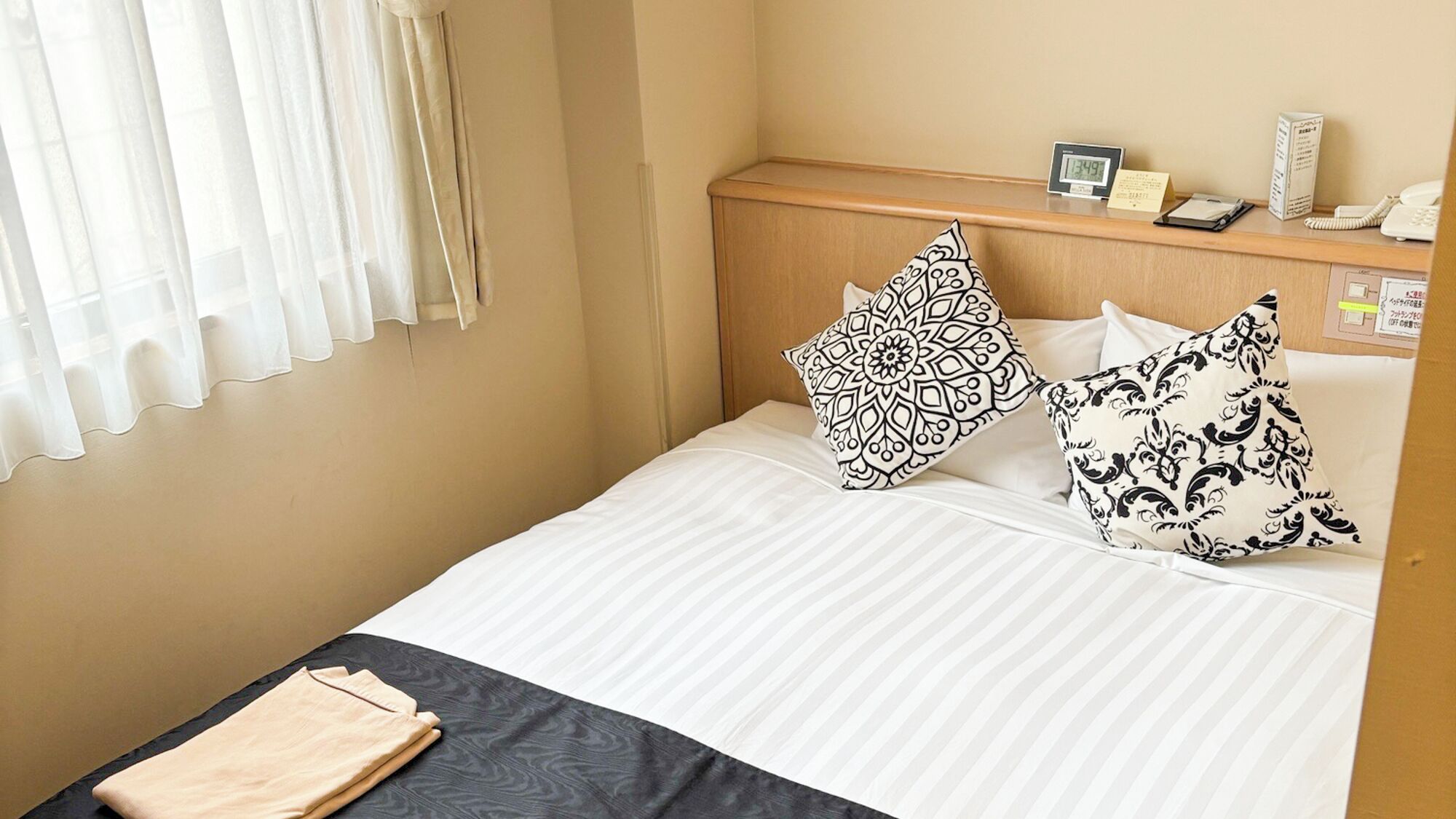 1 bedroom, WiFi (free), bed sheets