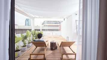 One Bedroom Apartment with Outdoor bathtub (5th fl) | 2 bedrooms, premium bedding, desk, free WiFi