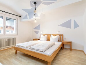 2 bedrooms, internet - Beautiful apartment in the center with a view (Hopfgarten im Brixental)