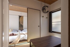 Basic House | 2 bedrooms, free WiFi