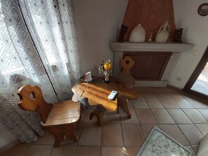 Interior - Cozy House in Ancient Village (Sardegna)