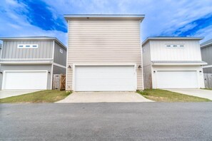 Exterior - Juliet Haven (Pensacola)