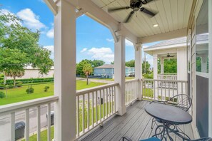 Property grounds - Romana Hideaway & Juliet Haven-Family Friendly, Downtown Pensacola! (Pensacola)