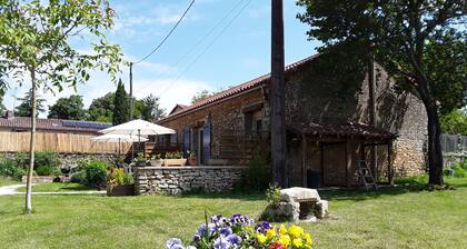 Aux Délices de Saleix, Gîte la Truffe, Idéal Pour se Ressourcer à la Campagne