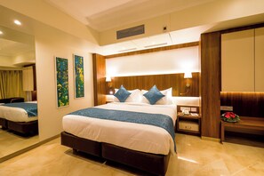In-room safe, free WiFi - Coronet The Boutique HOtel (Pune)