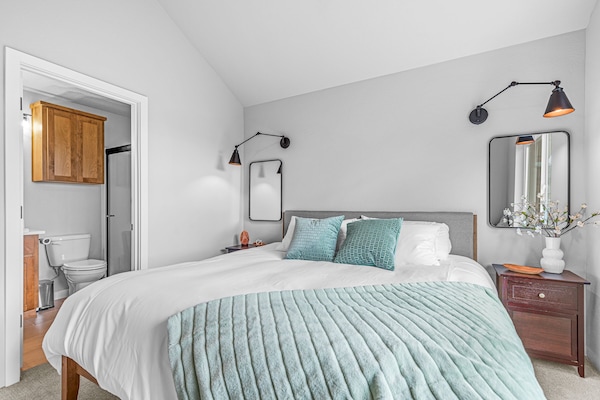 Master Bedroom with King Bed