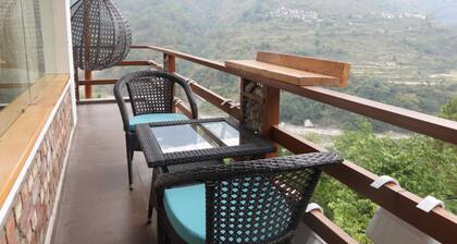 Goroomgo Mystic Kailasha Ukhimath