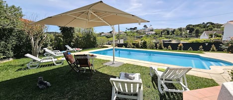 Utomhuspool