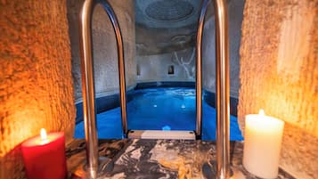 Signature Suite, 1 Double Bed (Pool) | 1 bedroom, Egyptian cotton sheets, premium bedding, down duvets