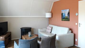 Een televisie en een dvd-speler