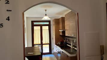 Microwave, stovetop, dishwasher, toaster