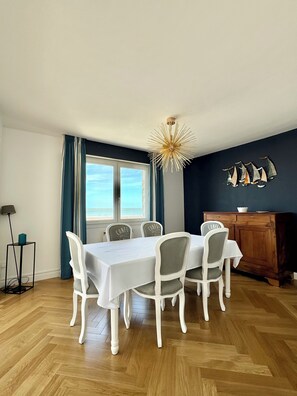 Dining - Appartement 100 m2 Avec Terrasse VUE MER à 180° (Royan)