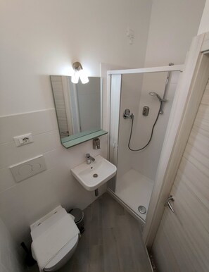 Doppelzimmer | Badezimmer