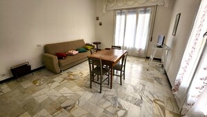 Dining - Gambero Rosso apartment in Levanto 80m from the sea (Levanto)