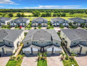 Exterior - Awesome Getaway/Secure Garage/Waterpark/2 Clubhouses (Kissimmee)