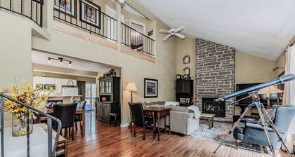 The Louise - Artistic Haven by the Beach