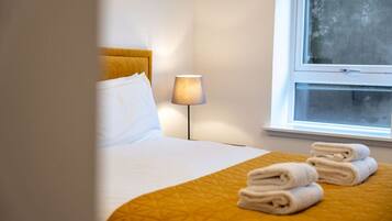 2 chambres, bureau, fer et planche Ă repasser, Wi-Fi