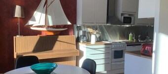 Cosy, two room 62 m2 apartment in Helsinki, free parking lot