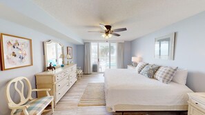 3 室のベッドルーム、インターネット、ベッドシーツ