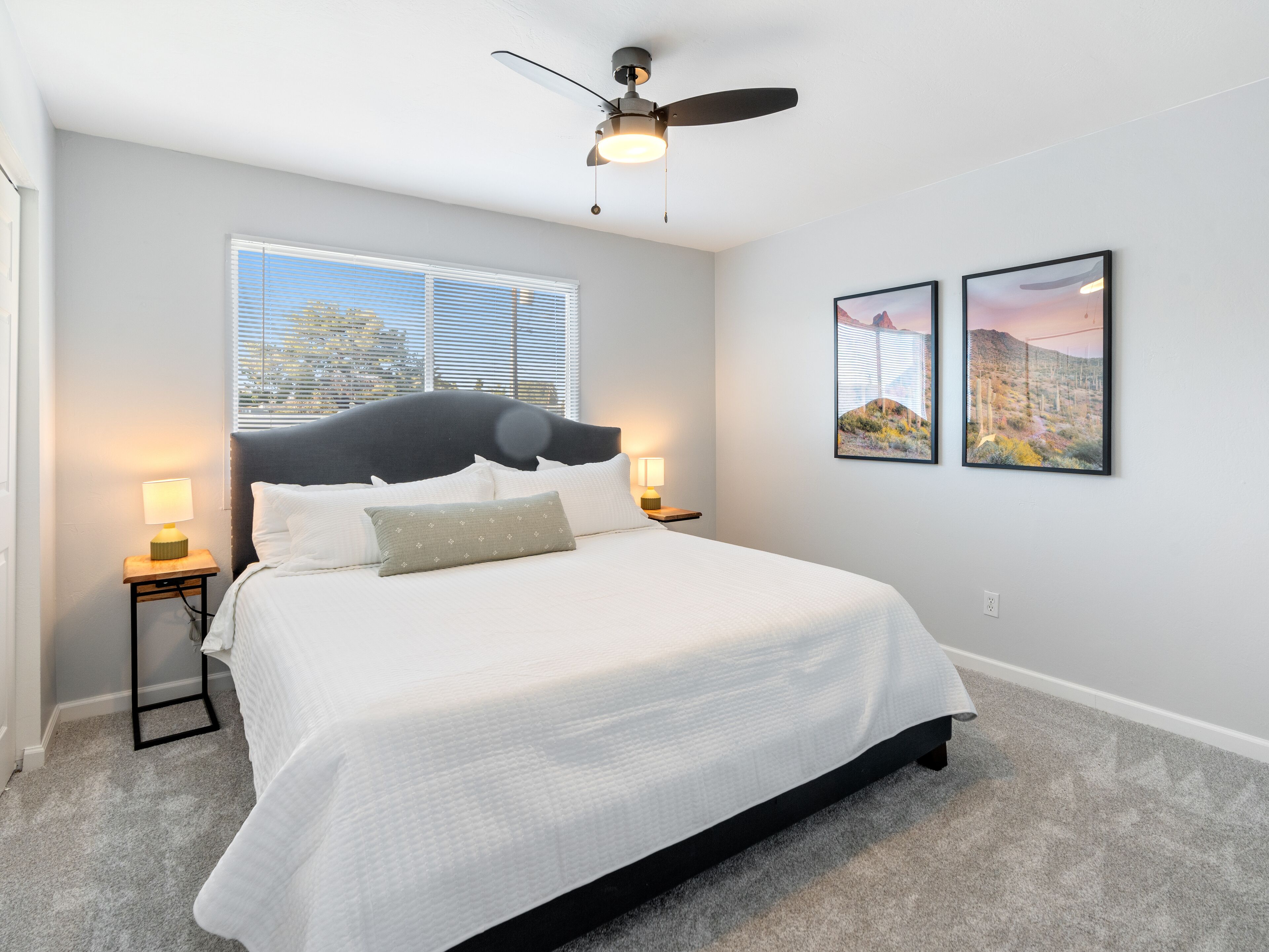 Cactus Cove-2 BR 1.5 Bath condo near Old Town