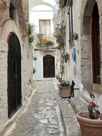 Exterior detail. Casa Livia Sperlongaresort