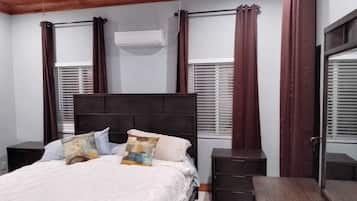 2 chambres, fer et planche Ă  repasser, Wi-Fi gratuit, draps fournis