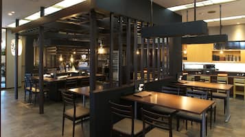朝食 (和食)、毎日提供 (1 名様 1540 JPY)