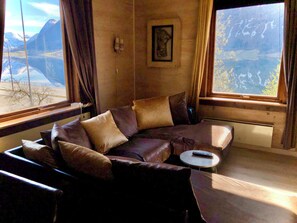 บริเวณนั่งเล่น