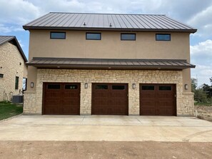 Exterior - The Family Retreat in Dripping Springs (Dripping Springs)