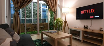 MOUNT AUSTIN MIDORI 8PAX /10 MINIT TO IKEA TEBRAU AND AEON TEBRAU/25MINIT TO CIQ