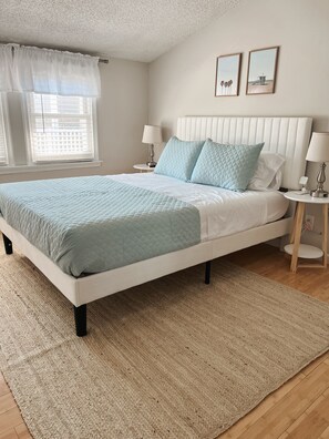 2 quartos, berço de viagem, Wi-Fi de cortesia, roupa de cama