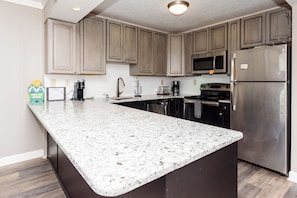 Fridge, microwave, oven, stovetop - 2 Bedroom Oceanfront (Ocean City)