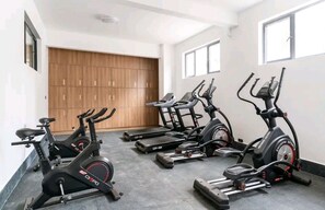 Fitness facility - Modern Neat Studio flat in Kilimani, Nairobi (Nairobi)