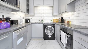 Ảnh chưa phân loại, 4 trong số 29 ảnh, nút