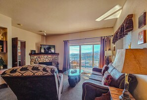 Tv, pejs, bordfodbold