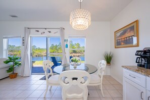 Appartamento, 2 camere da letto | Ristoranti