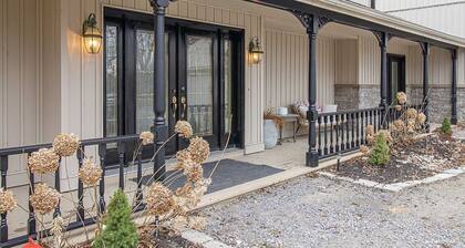Buckhorn Beach Retreat